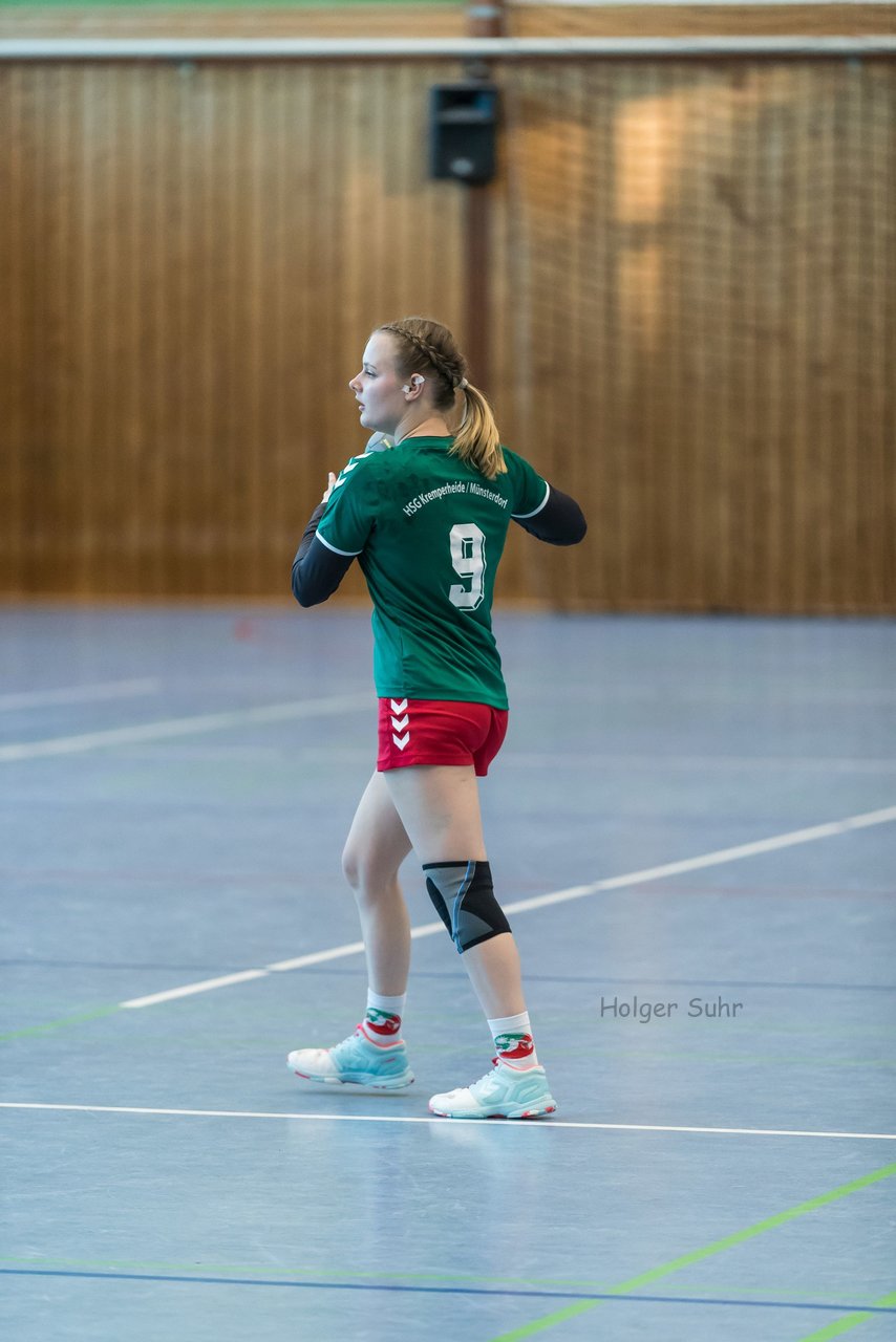 Bild 29 - Frauen HSG Kremperheide/Muensterdorf - HFF Munkbarup : Ergebnis: 28:27